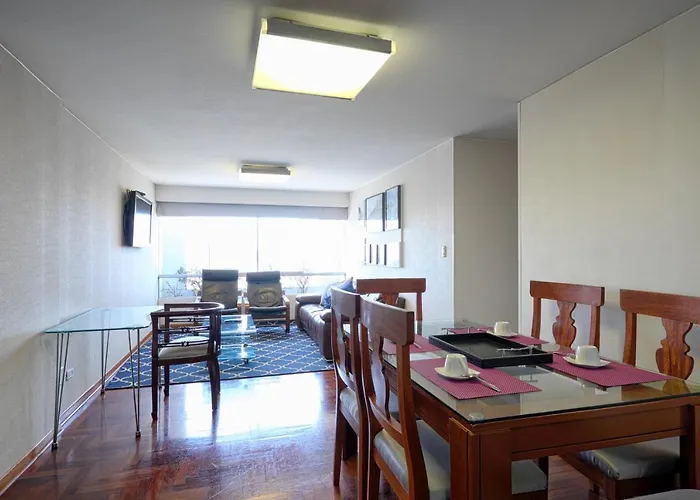 Guernica Apartments